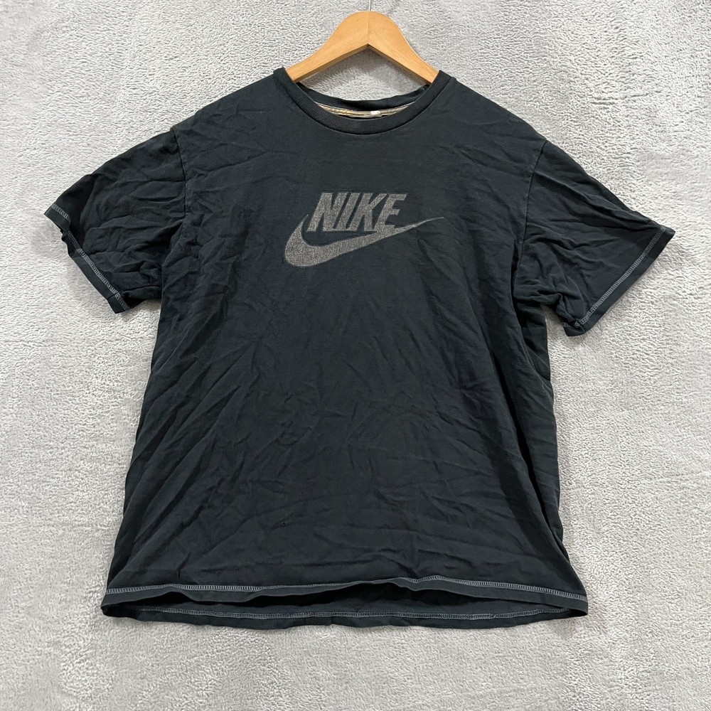 Nike T Shirt Mens Medium Black Bold Swoosh Logo Short Sleeve Crew Neck Pullover