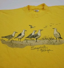 Vintage 80s Saugatuck Michigan Seagull Birds Art Print T Shirt USA Nature Animal