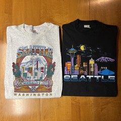 Lot 2 – Vintage 90s Seattle Washington Space Needle Rainer moon T-Shirt USA XL