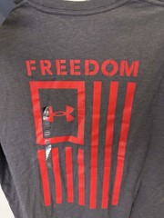 Under Armour 1370810 019 UA Mens Medium Freedom Flag USA Cotton