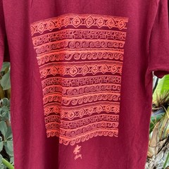 Vintage Y2K Stussy Tribal Pattern Graphic T Shirt Burgundy Medium
