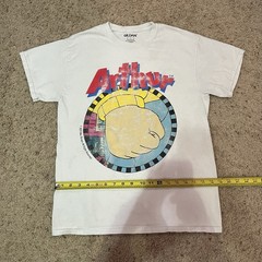 Vintage 2001 Arthur Fist T-shirt Medium Cartoon Tv Show Meme White Grahpic Tee.