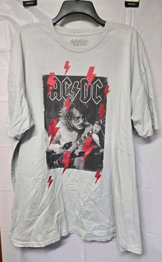 AC/DC Red Lighting T-Shirt Men’s Size XL White Graphic Cotton Tee Angus Young