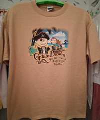 RARE!! Peanuts Knott’s Pirate Captain Brown, Snoopy, and more crew 2XL shirt