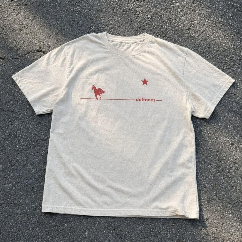 Deftones “White Pony” Graphic T-Shirt – Minimalist Band Merch