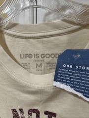 Life Is Good ‘I’m Not Old, I’m Classic’ Holiday Men’s Crusher T-Shirt Medium NWT