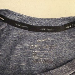 Nike Swim Shirt Men’s Medium Short Sleeve Crew Neck Rash Guard Active