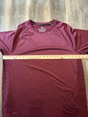Tommy Bahama Island Zone Men’s Large Crew Neck T Shirt Burgundy