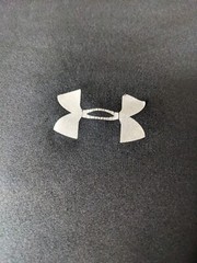 Under Armour Mens Small black shirt heat gear SM regular fit light weight