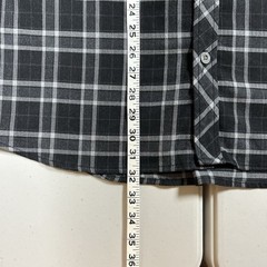 Sullen Collective Long Sleeve Black Plaid Flannel Shirt Men’s Size Large Moto