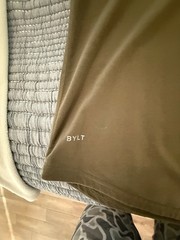 Bylt Drop cut shirt. Army green. Large.