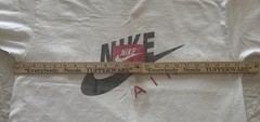 Men’s vintage single stitch Nike Air white tee with nice center graphic No Tag