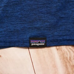Patagonia T-Shirt Mens Large Blue Crew Neck Stretch Outdoor Breathable