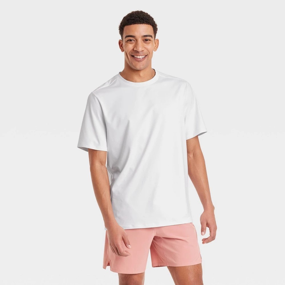 All in Motion Men’s Relaxed Fit Soft Stretch T Shirt White Size S NWT