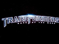 TRANSFORMERS Dark of the Moon Official Movie T-Shirt S Black Bumblebee Megatron