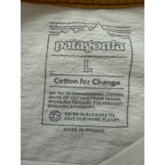 Patagonia Mens Water People Organic Cotton Pocket T-Shirt Cream White Large