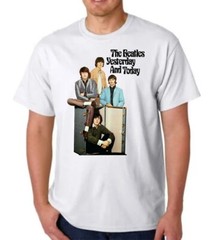 BEATLES YESTERDAY AND TODAY TRUNK Tee T-Shirt Lennon McCartney Butcher