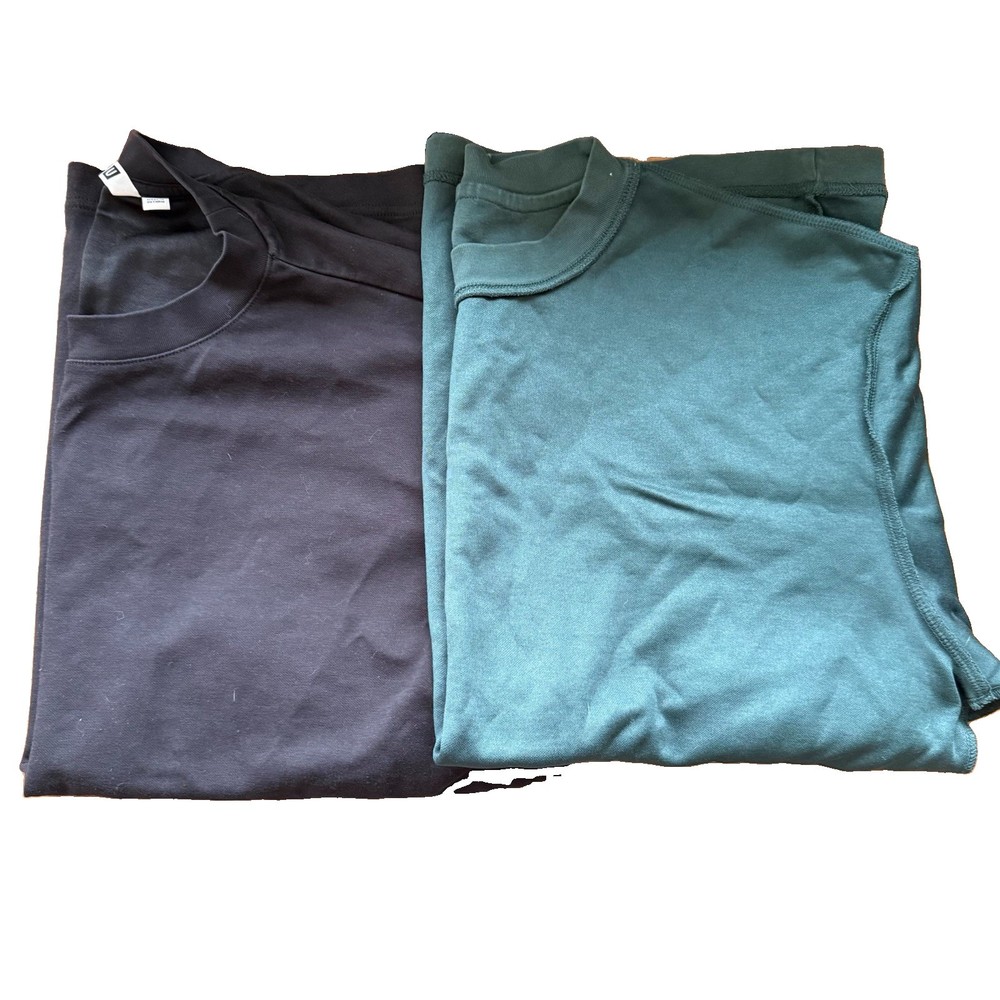 Lot Of 2 Uniqlo Airism Men’s T-Shirt Size Medium