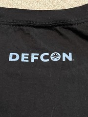 Defcon 32 – Smile Shirt XL