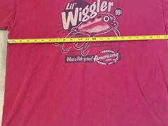 VTG American Lure Co Lil Wiggler Fishing T Shirt Red Graphic Gildan Ultra XL