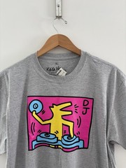 NWT Keith Haring DJ Dog Gray Pink Short Sleeve T-Shirt Adult Size XL