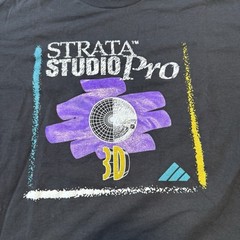 Vintage 90s Strata Studio Pro 2.0 3D Graphics Software Engine T Shirt Size XL