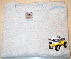 IH Cub Cadet Original,Hood Logo,70/100,149,1650 or 982 Pocket T-shirt (4 colors)