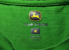 John Deere T-Shirt Men’s Medium Durable Tough Short Sleeve Tee Shirt