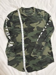 Hollister Men’s Green/Black Camo Long Sleeve Crew Neck Logo T-Shirt Size S