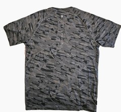 Lot Of 2 NWT Men’s Medium Spyder Rash Guard UPF 30 Short Sleeve Digi Camo Shirts