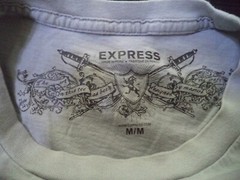 BUNDLE LOT OF 3 MEN’S MEDIUM EXPRESS NYC T-SHIRTS 2 CREW & 1 V-NECK TEE LOYALTY