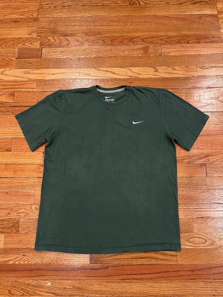 Nike Embroidered Swoosh Logo T Shirt Men XL
