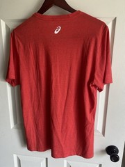 ASICS NWT Standout Fourth Short Sleeve Tee Shirt Logo Men’s Size Medium Red