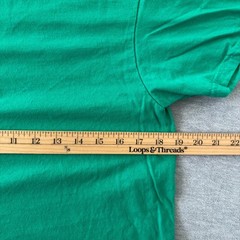 Proper No Twelve Irish Whiskey Green Graphic T-Shirt Men Medium Gildan Softstyle