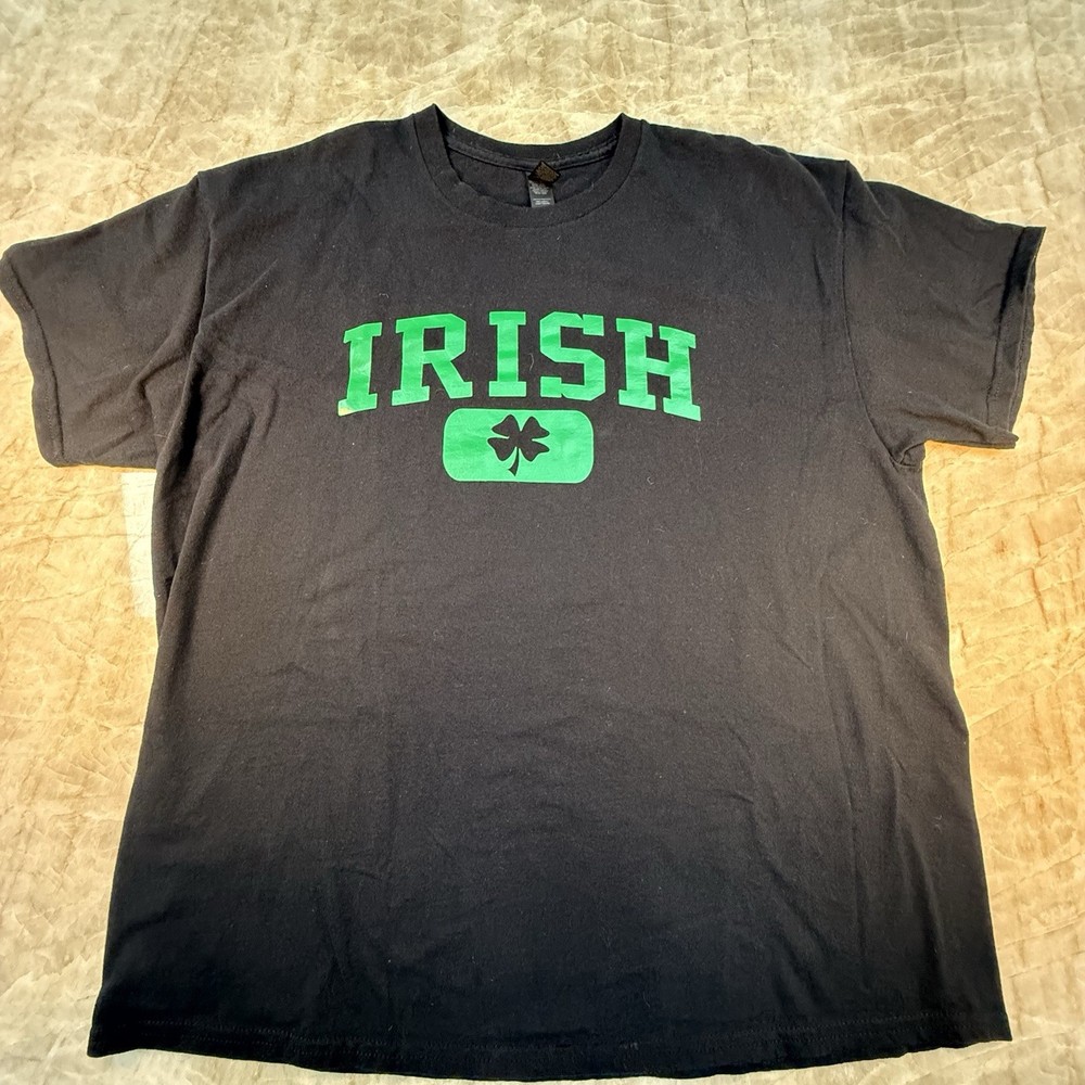 Gildan Ultra Cotton Black Irish Shamrock Graphic Tee Men L Short Sleeve Crew