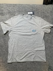 Vineyard Vines Men’s Golden Retriever Dog Whale Gray T-Shirt Size Large NEW NIP