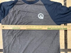 district perfect tri long sleeve Men’s Size Large Gray Blue