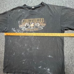 Milwaukee Wisconsin Biker Pig TShirt Sz XL Mens Black Grunge Distressed Paint
