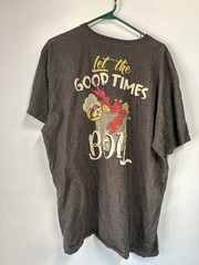 Buc-ee’s T Shirt Gray Louisiana theme 2XL
