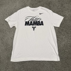 Nike Kobe Bryant “That’s Mamba” White Graphic T-Shirt – Size XL