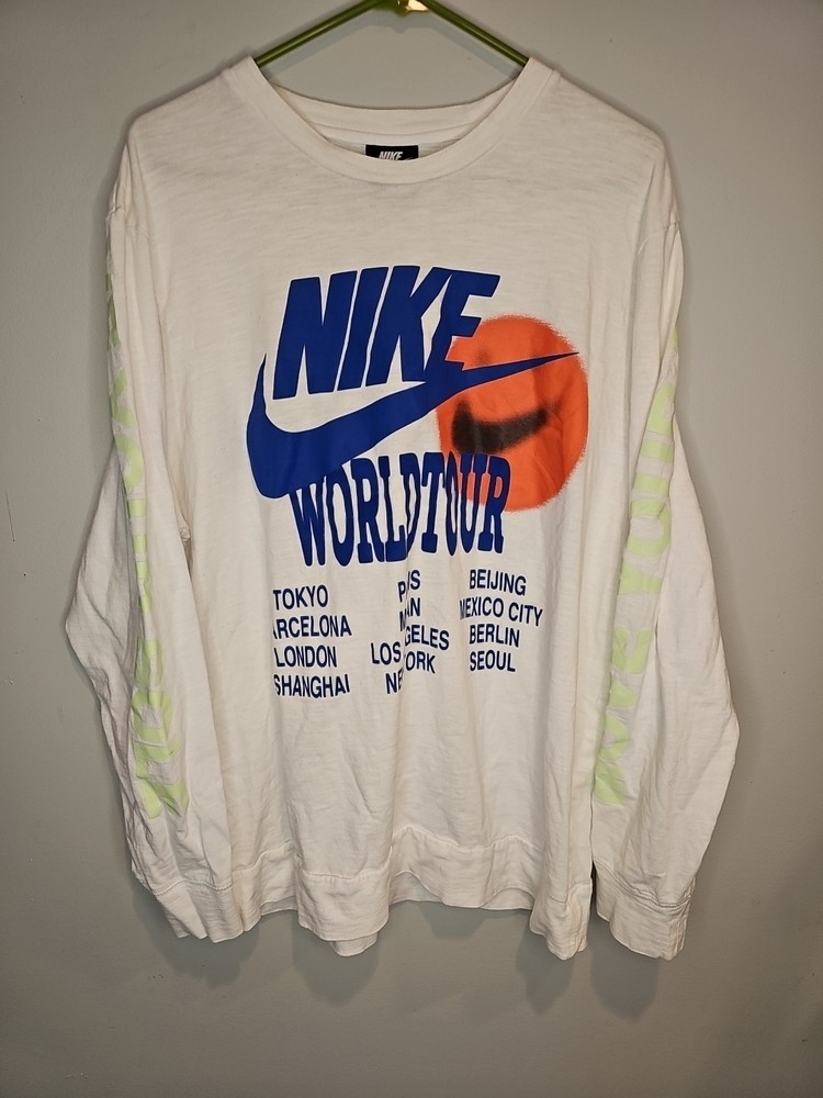 Nike World Tour Long Sleeve T-Shirt Top Beaverton Oregon Size XL Move Your Body