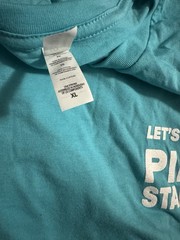 Malibu T-shirt size XL, Cooler Fanny Pack And Pin set