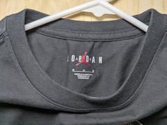 Nike Men’s Medium Air Jordan T-Shirt MJ Michael Jordan Dot Graphic Short Sleeve
