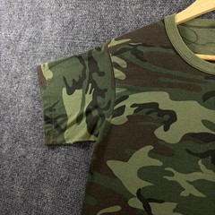 VTG 80’s Woodland Camo Pocket T Shirt Mens S Green Paper Thin Single Stitch