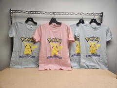 POKEMON PIKACHU MIXED SIZED T SHIRTS PLUS BONUS TRADING CARDS SET 5