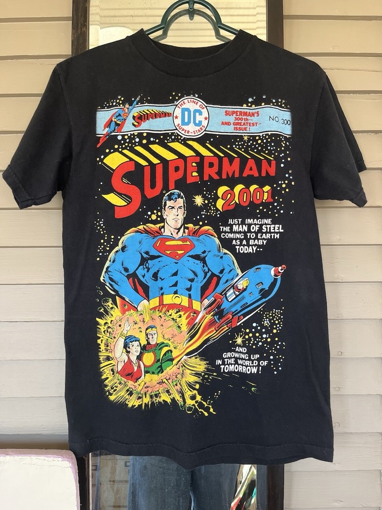Vintage 2001 Superman’s 300th & Greatest Issue DC Comics T Shirt Size S Unisex