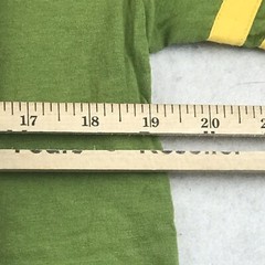 Captain Marvel Graphic Tee Shirt Adult Medium Green Contrasting Yellow Trim