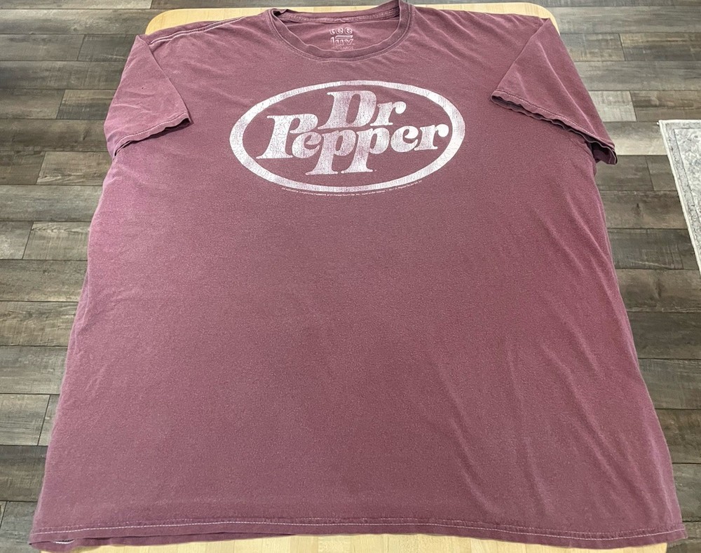 TEE LUV Dr. Pepper T-Shirt XXL Burgundy Distressed Logo Broken In Y2K Well Loved