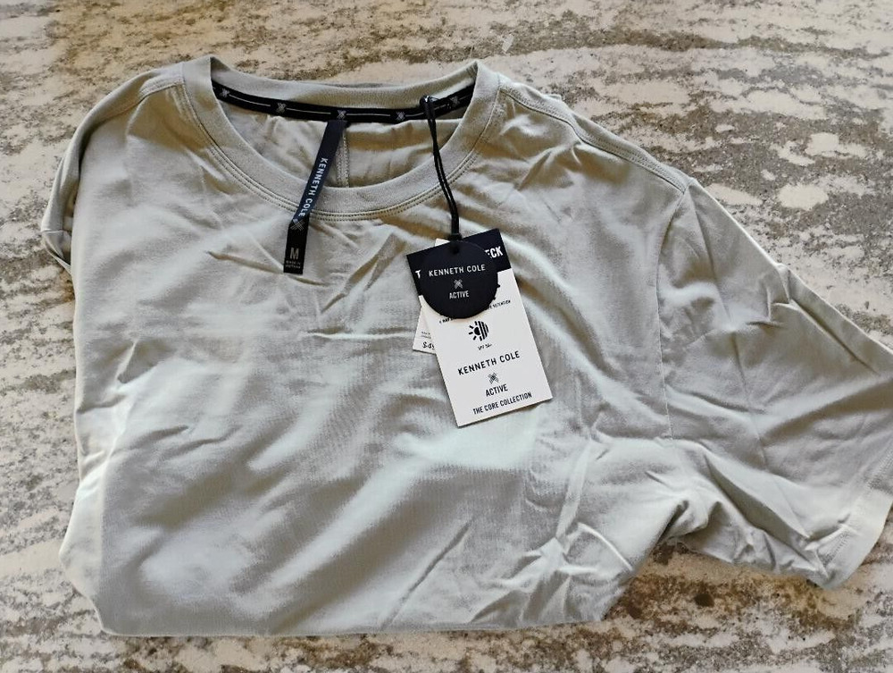 Kenneth Cole Performance Active Short Sleeve TShirt Medium MINT FREE SHIPPING