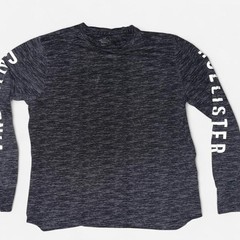 Hollister-co Men’s Grey and Black T-shirt